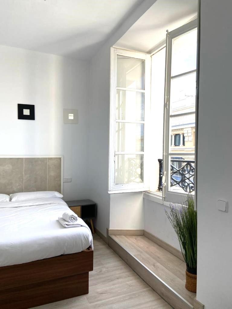 Apartamento En El Centro De Madrid!! Kültér fotó
